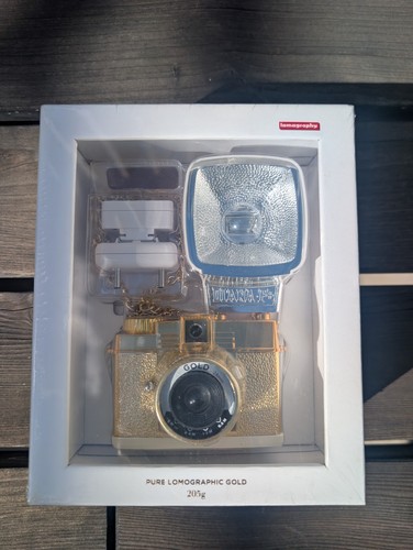 Diana camera flash 120 - &,